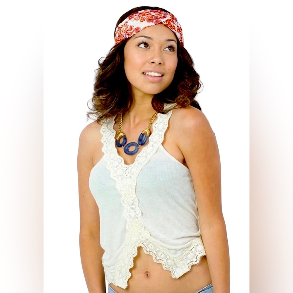 Woven straps tank top by Urban Outfitters